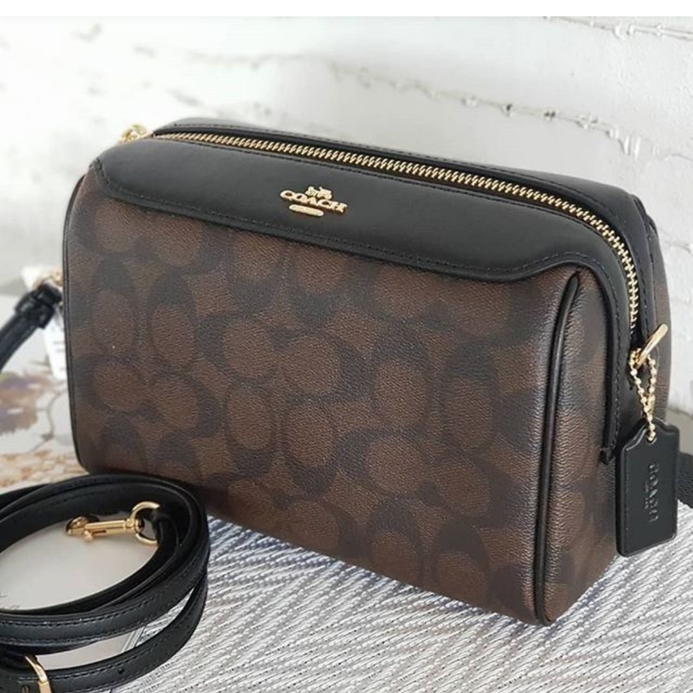 🎀🎊 Coach BENNETT CROSSBODY